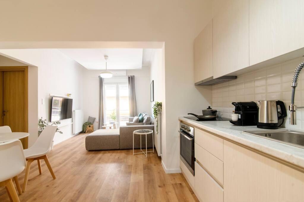 Kelly'S Urban Home - 5 Mins Walk To Acropolis Atena Exterior foto