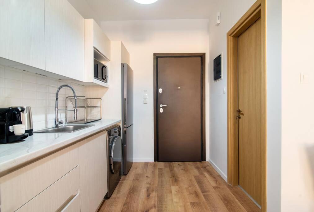 Kelly'S Urban Home - 5 Mins Walk To Acropolis Atena Exterior foto