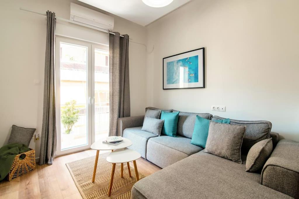 Kelly'S Urban Home - 5 Mins Walk To Acropolis Atena Exterior foto